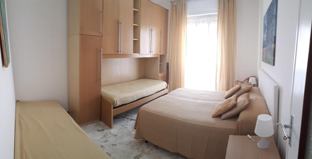 פינאלה ליגורה Vreni Lodge מראה חיצוני תמונה